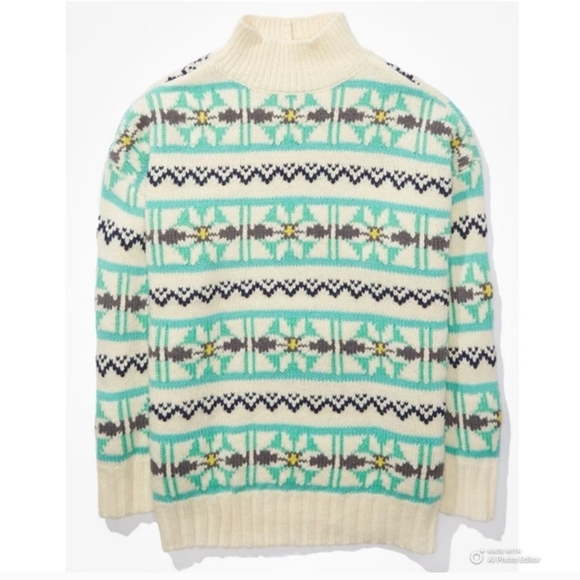 American Eagle WOMEN'S US SMALL Oversized Fair Isle Cream/Green Mockneck Sweater - Picture 3 of 5